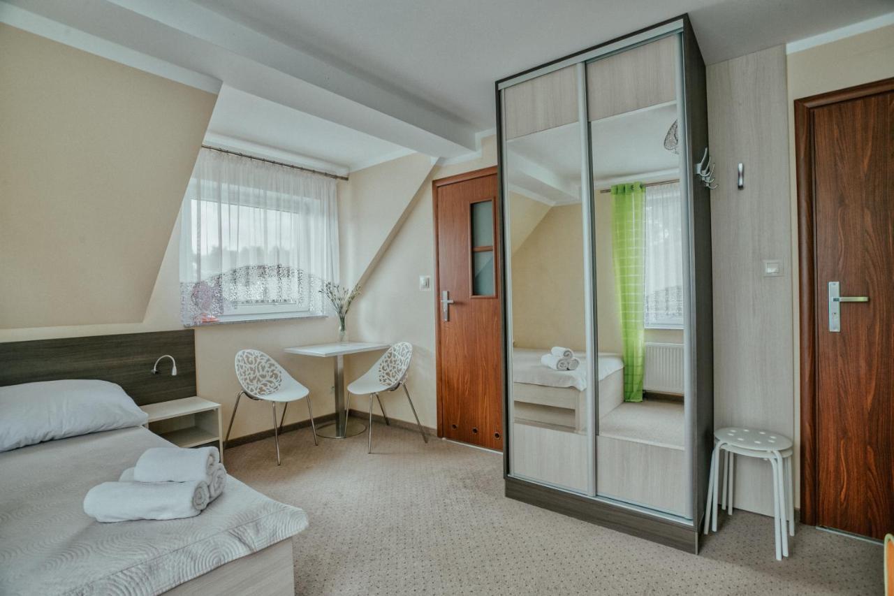 Ferienwohnung Ramzes Niechorze Exterior foto